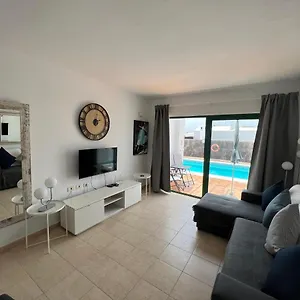 Oasis Blue - Beautiful 1 Bedroom On Private Complex With Pool Apartamento